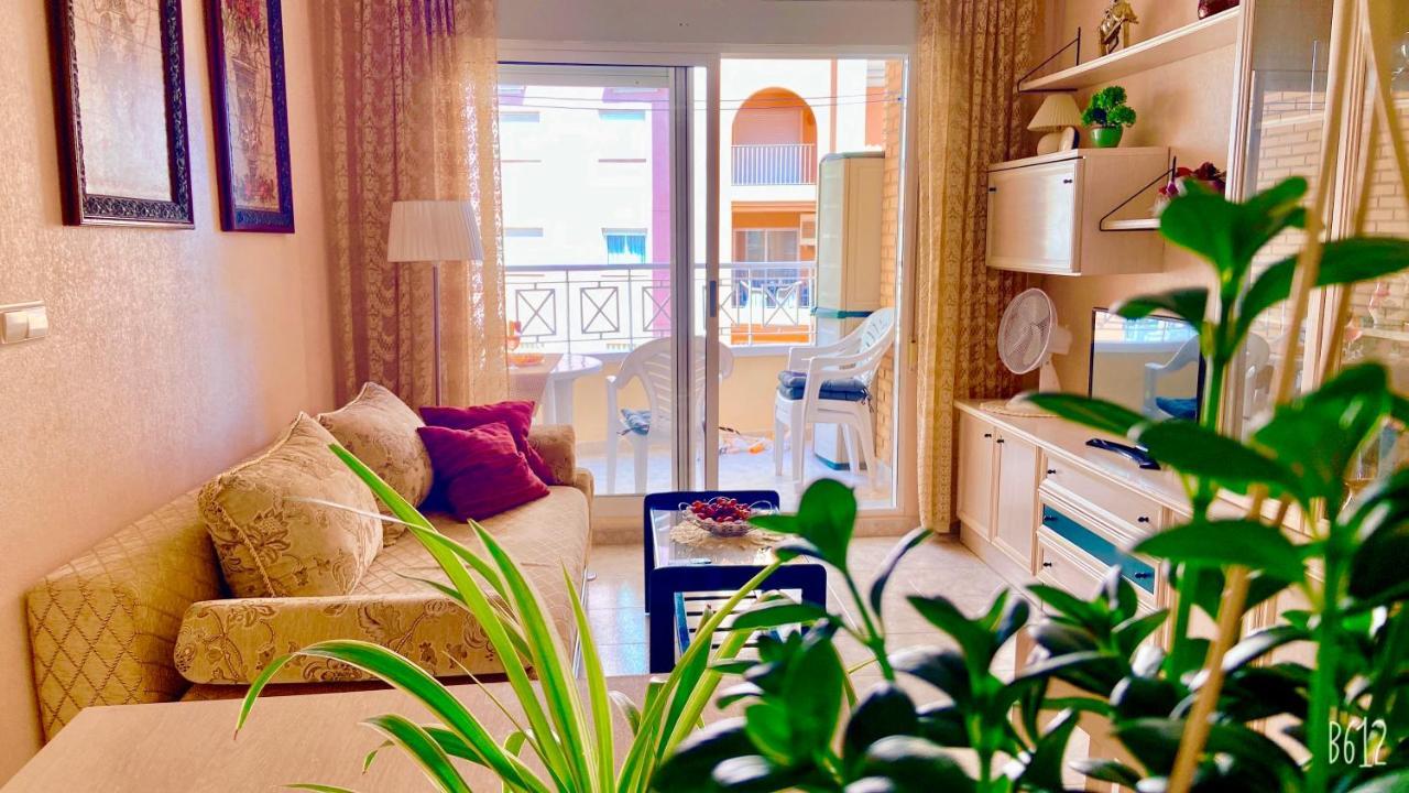 Beautiful Apartment Near Playa De Los Locos Torrevieja Bagian luar foto