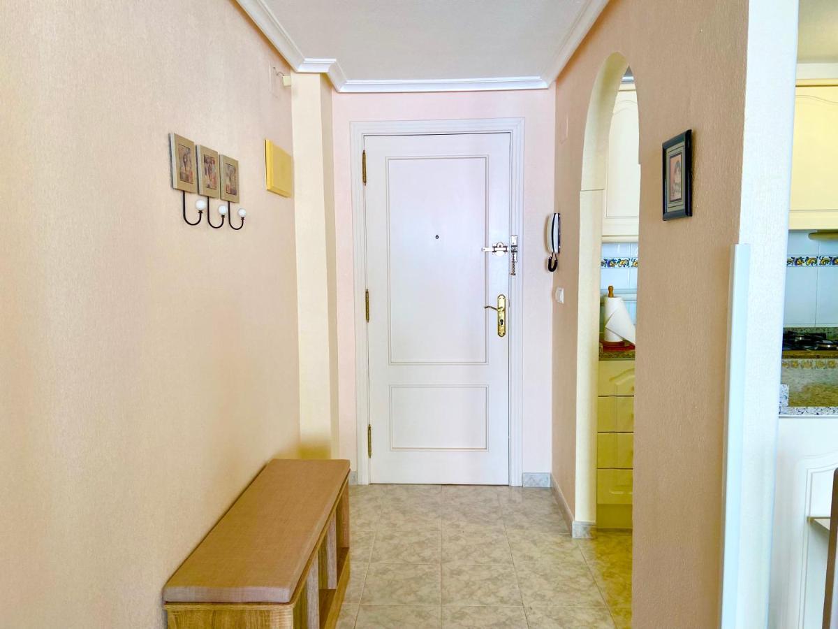 Beautiful Apartment Near Playa De Los Locos Torrevieja Bagian luar foto